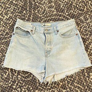 LEVIS High Waist Premium Denim Wedgie Shorts Button Fly Sz 31